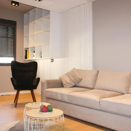 Roza's Center Apartmán Tirana