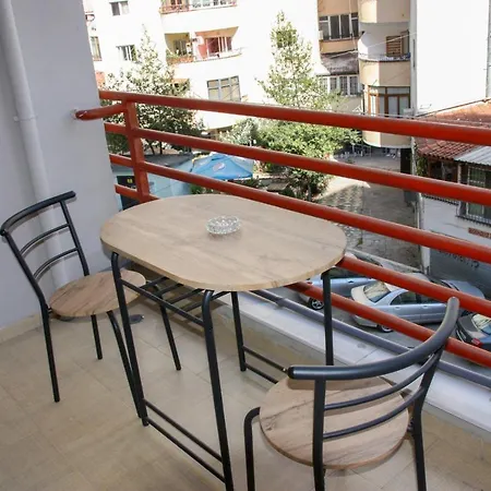 Roza's Center Apartmán Tirana