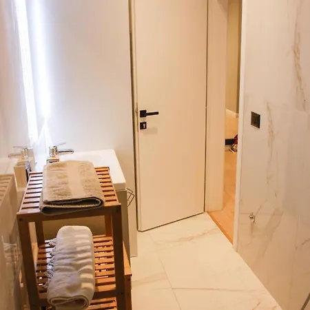 Roza's Center Appartement *