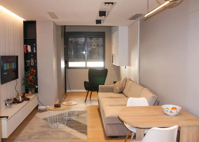 Roza's Center Apartment Tirana